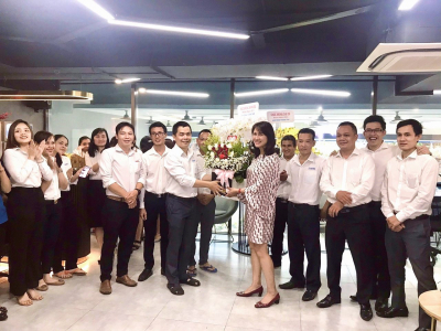 HOCHIMINH OFFICE AND A LOT OF JOYS IN ACTIVITIES OF CELEBRATING INTERNATIONAL WOMEN&#039;S DAY