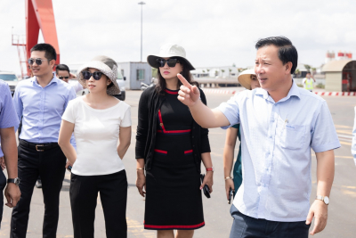 THE LEADER’S OF LONG AN PEOPLE’S COMMITTEE AND SAIGONTEL DO SURVEY OF KEY PROJECTS IN LONG AN PROVINCE