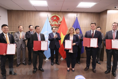 SAIGONTEL, KINH BAC, ECV AND HAI PHONG CITY SIGNED A COOPERATION MEMORANDUM OF UNDERSTANDING FOR THE RESEARCHING ON NAM DO SON PORT AND LOS ANGELES, USA